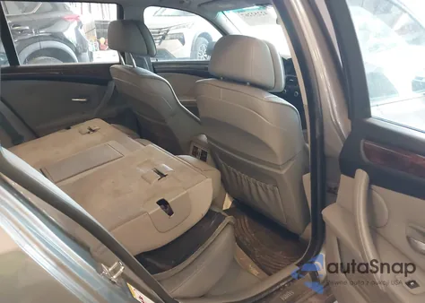 2009 BMW 535I xDrive z USA, uszkodzony, nr VIN WBAPT73529CX02531